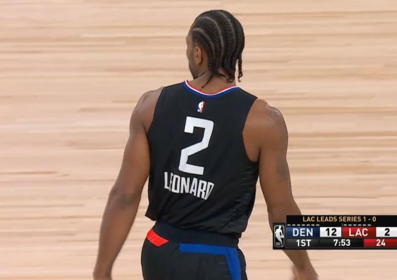 PG- 快船6人得分上双大胜国王 