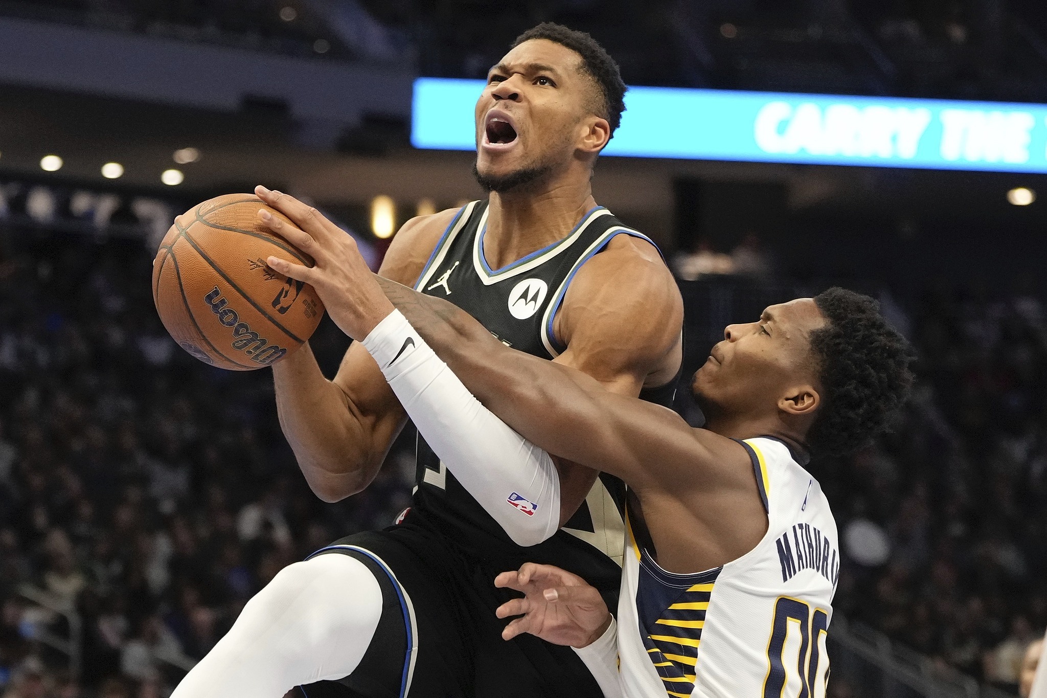 PG游戏-字母哥关键节点高光表现，澳大利亚队带队取胜！的简单介绍